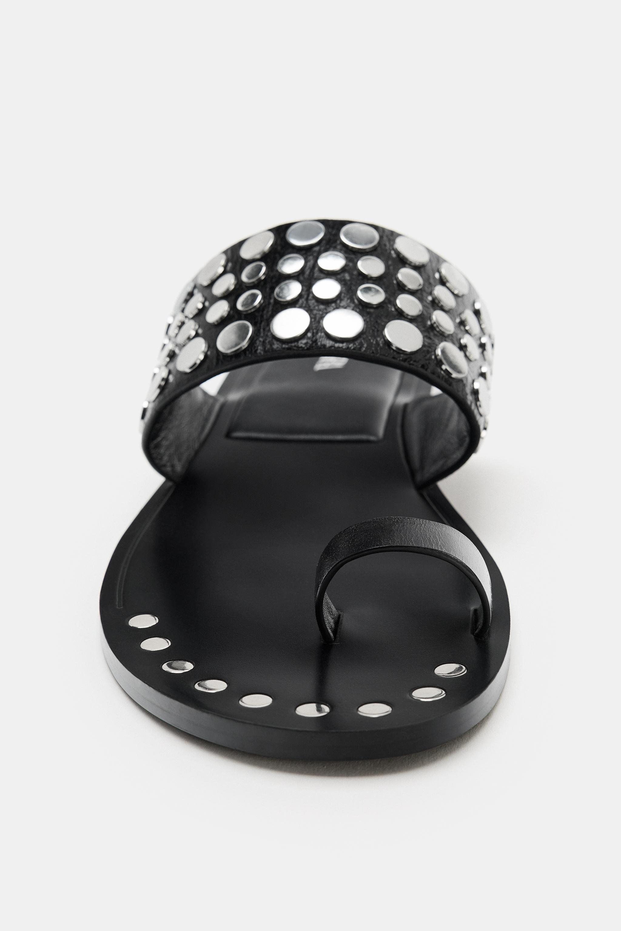 FLAT LEATHER SANDALS WITH STUDS